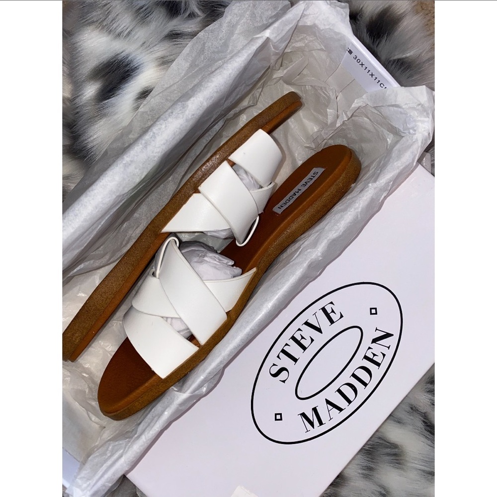 NIB Steve Madden Sandals